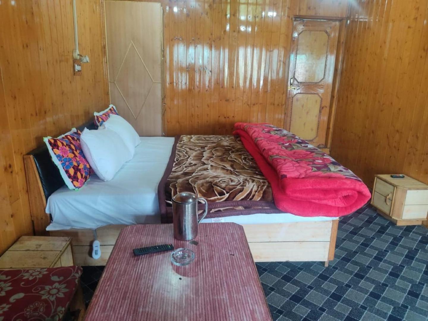 Roseland Cottage , Gulmarg Zewnętrze zdjęcie