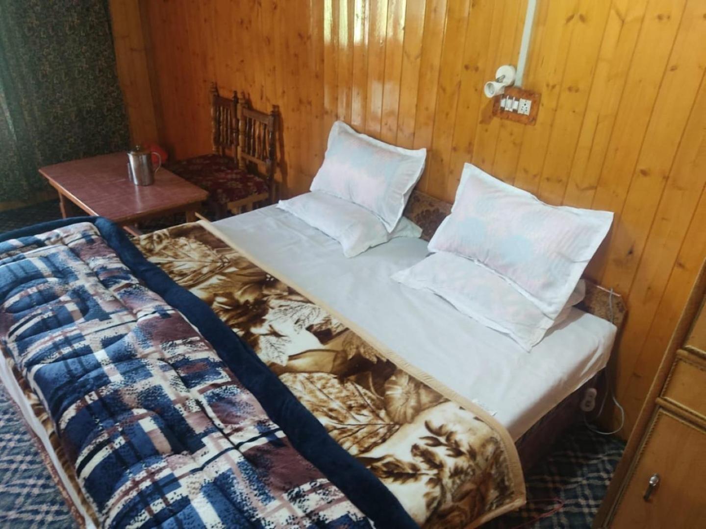 Roseland Cottage , Gulmarg Zewnętrze zdjęcie