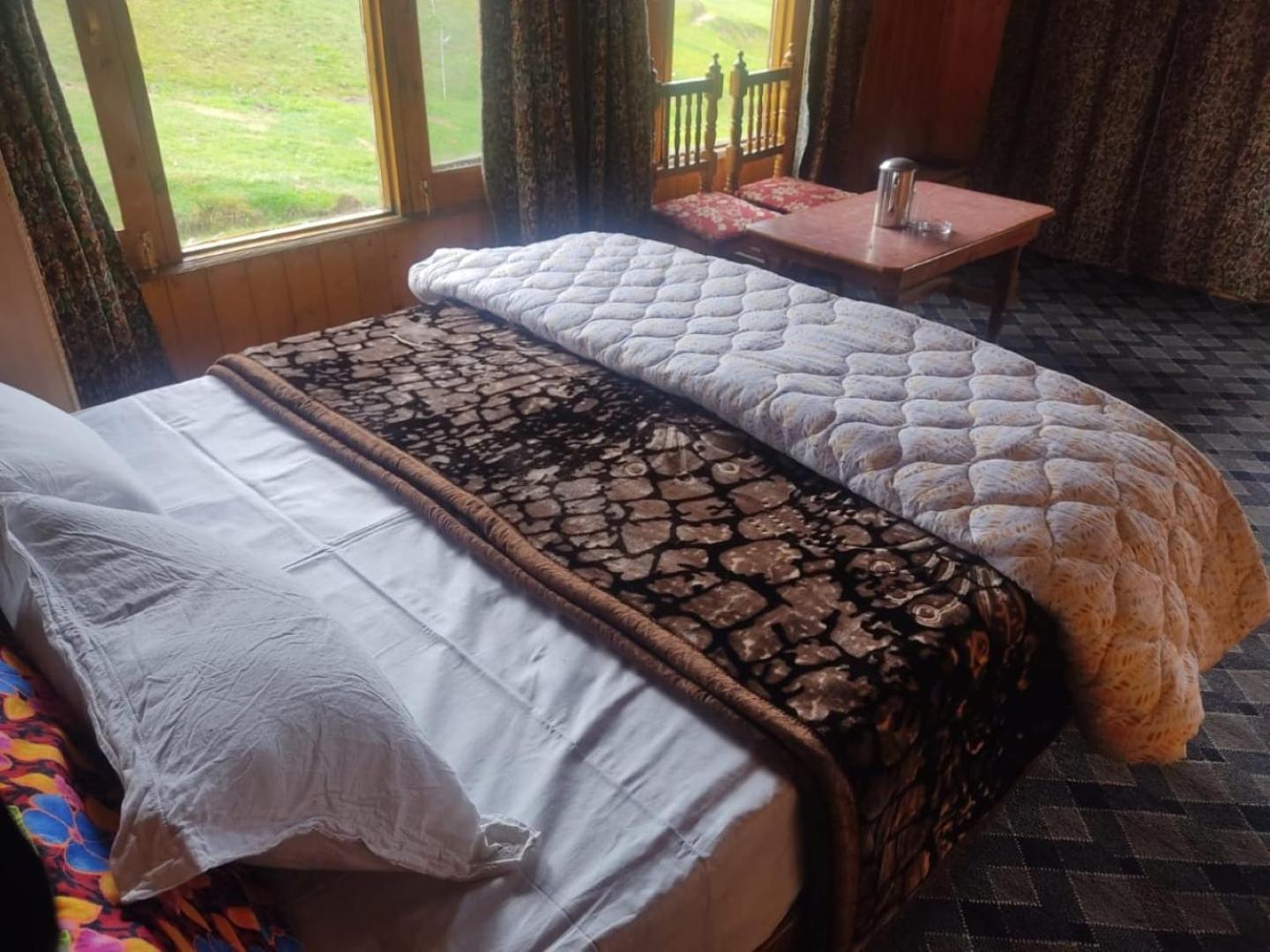 Roseland Cottage , Gulmarg Zewnętrze zdjęcie