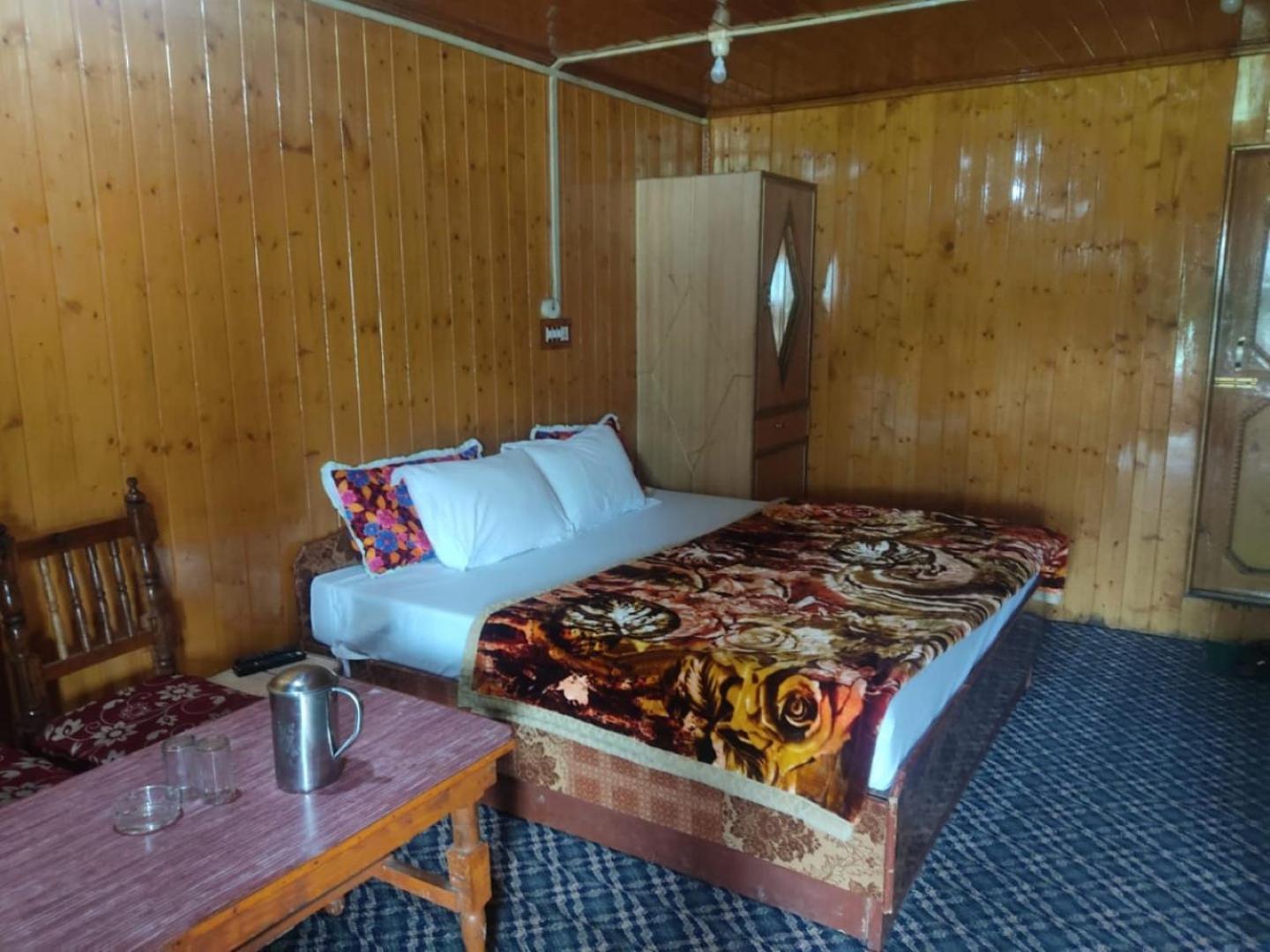 Roseland Cottage , Gulmarg Zewnętrze zdjęcie